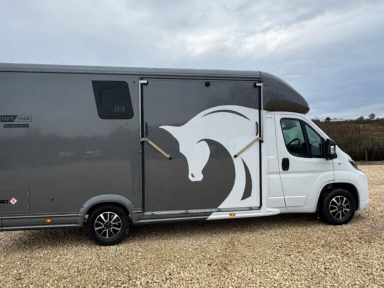 Equi-Trek Equinox Excel 3500kg