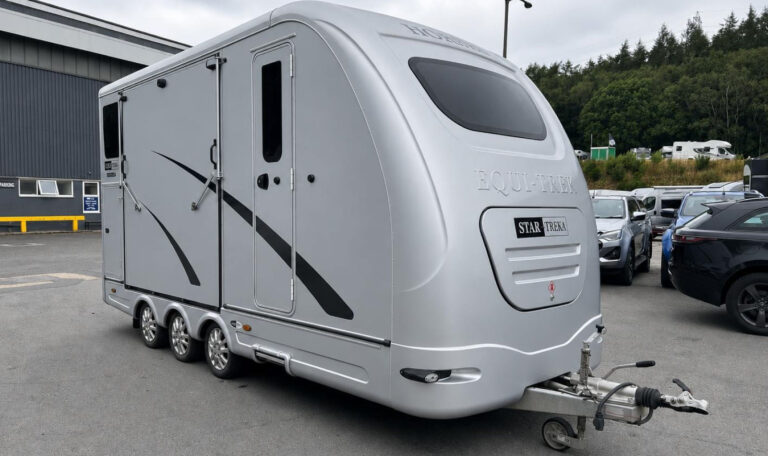 Pre-Owned Equi-Trek Star-Treka