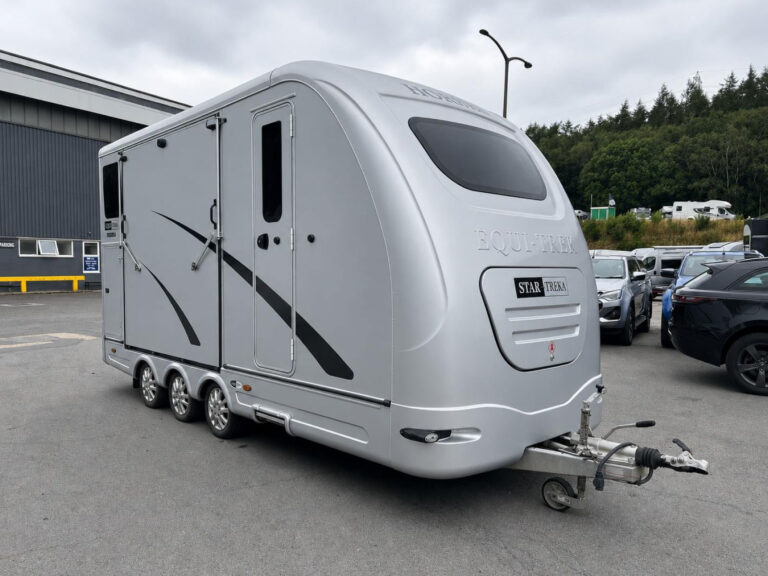 Pre-Owned Equi-Trek Star-Treka