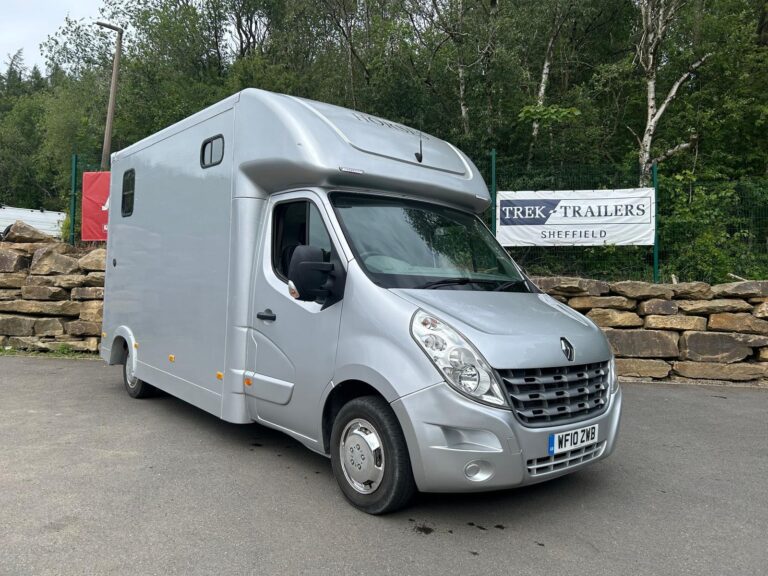 Renault Master Hamer Horsebox 3900kg