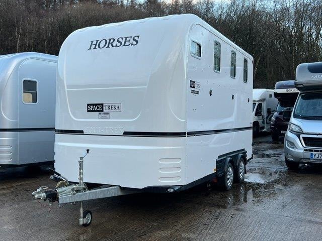 Pre-Owned Equi-Trek Space-Treka III